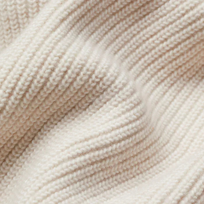Winnie™ | Warm Knitted Sweater with Pockets