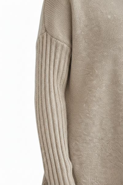 Noireé™ | Long Turtleneck Sweater