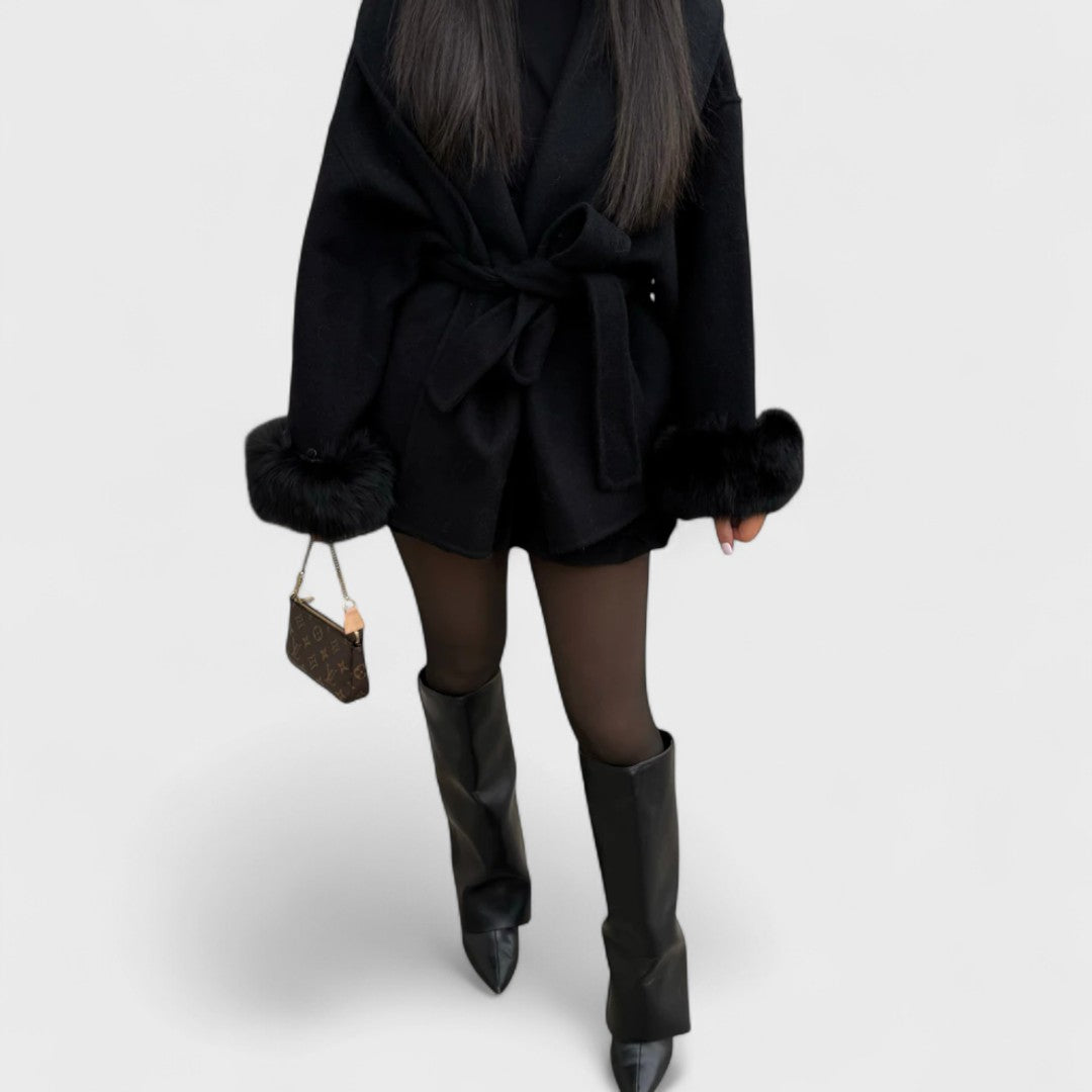 Top hat™ | Elegant Coat with Faux Fur Details