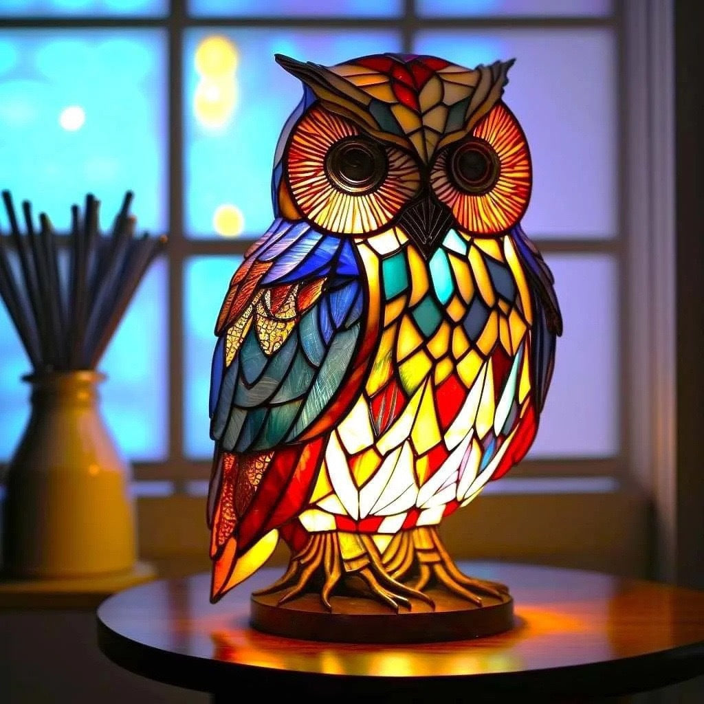Merlin | Magic Owl-Shaped Lamp in Colored Glass