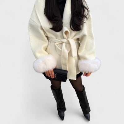 Top hat™ | Elegant Coat with Faux Fur Details