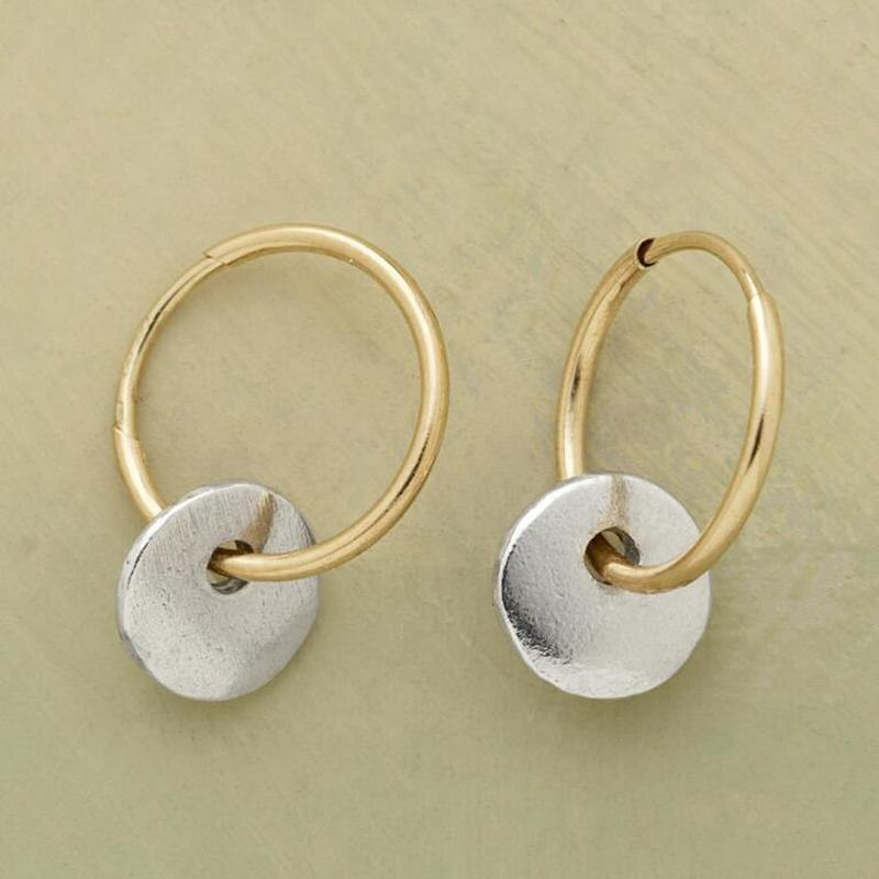 Maria elegant hoop earrings