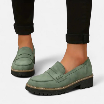 Savrani™ | Elegant Orthopaedic Moccasins