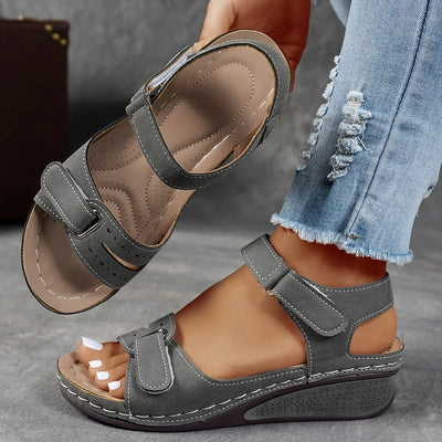 Clara™ | Elegant orthopedic sandals